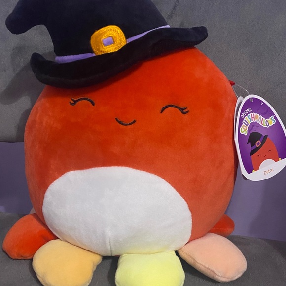 DETRA SQUISHMALLOW - Picture 2 of 3